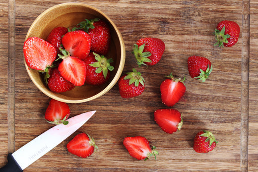 best way to store strawberries